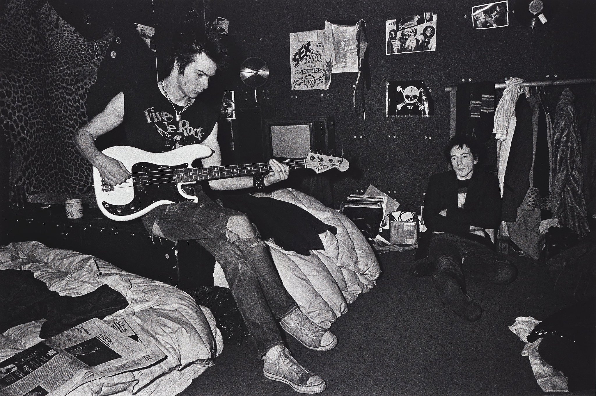 4 april 1977 denmark street