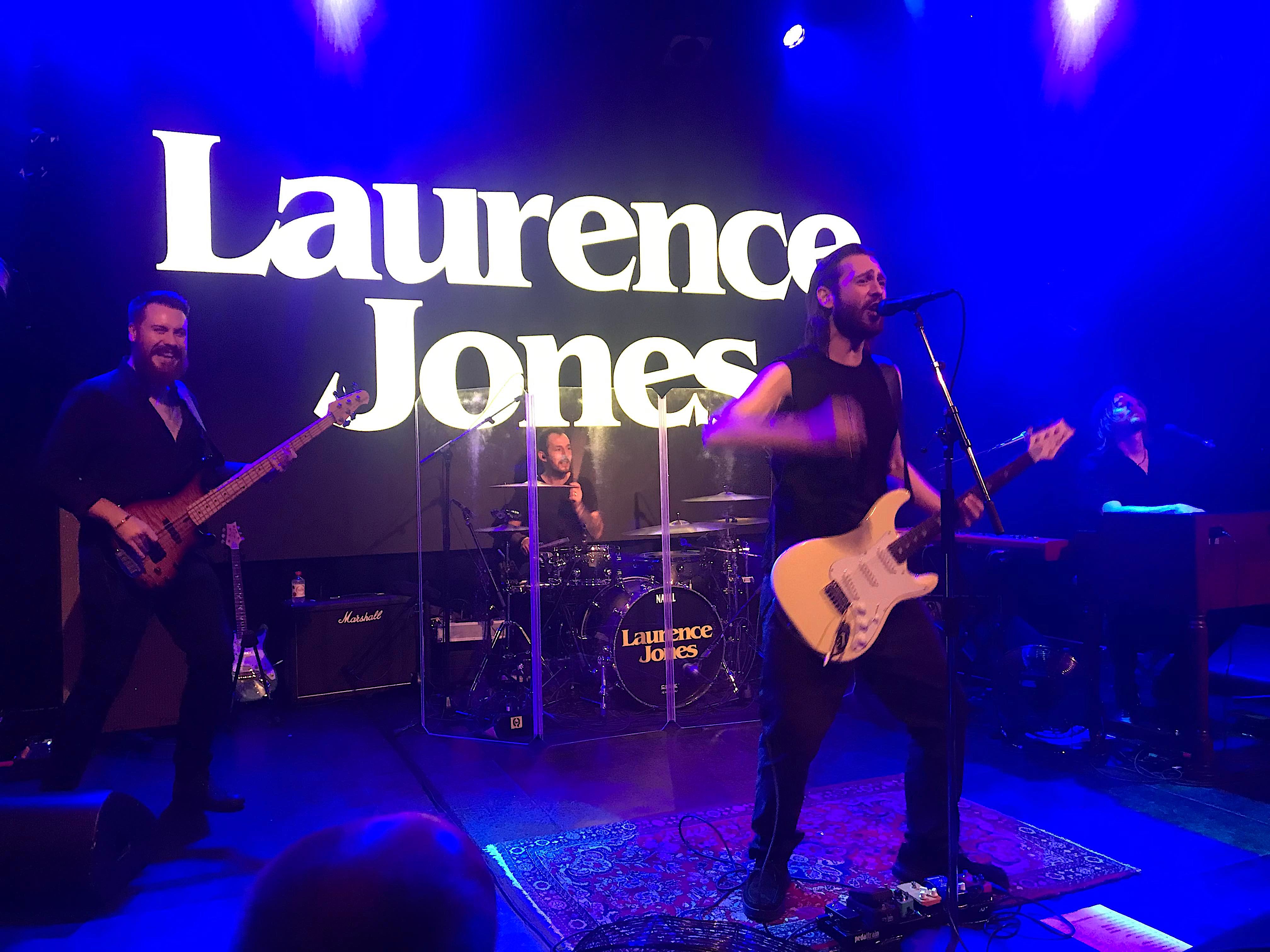 Laurence live