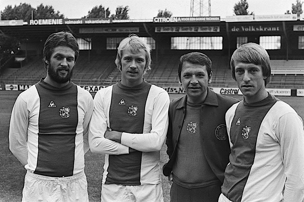 Ajax 70s