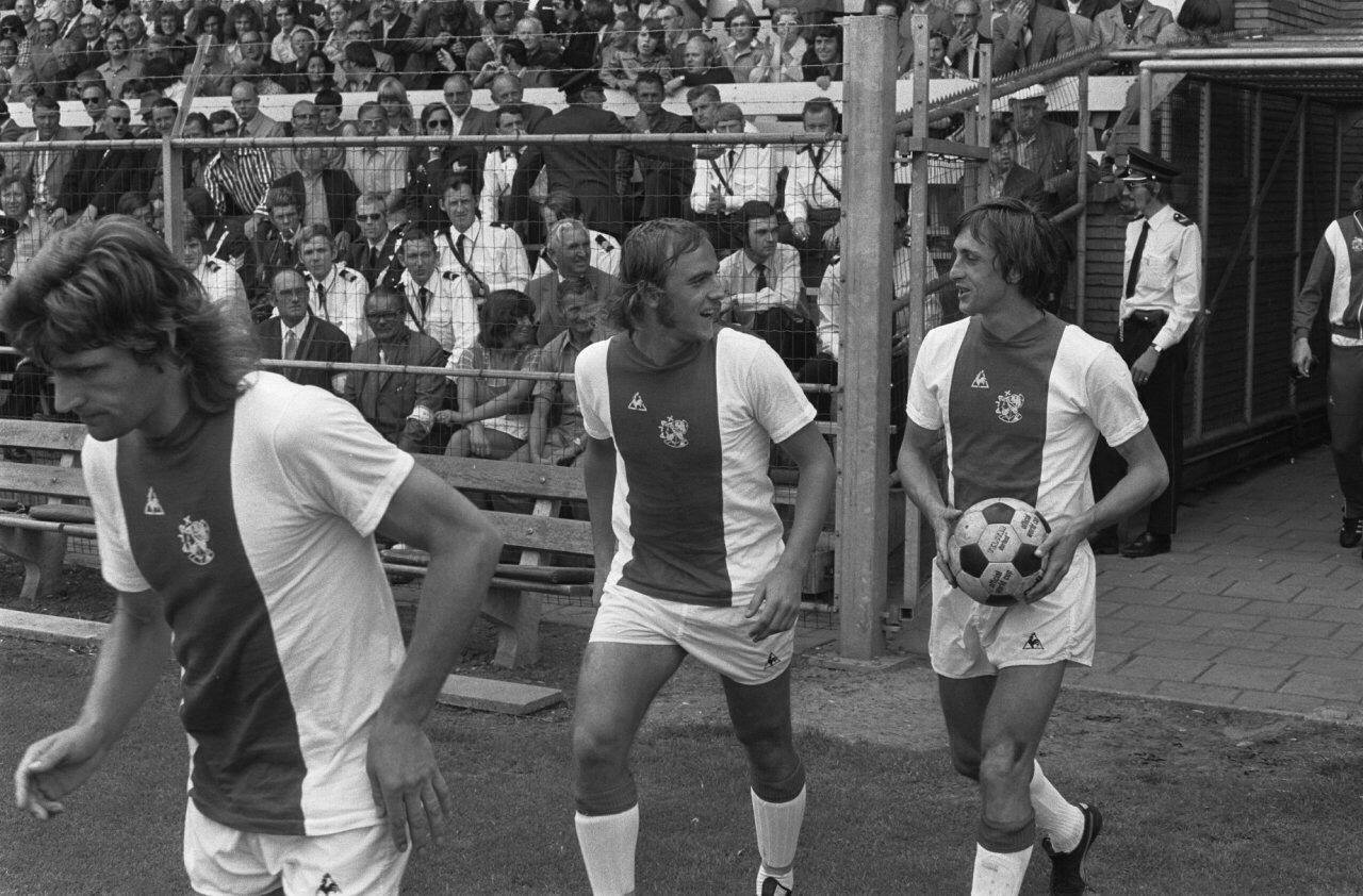 1655205_738457882834098_1435327074_o