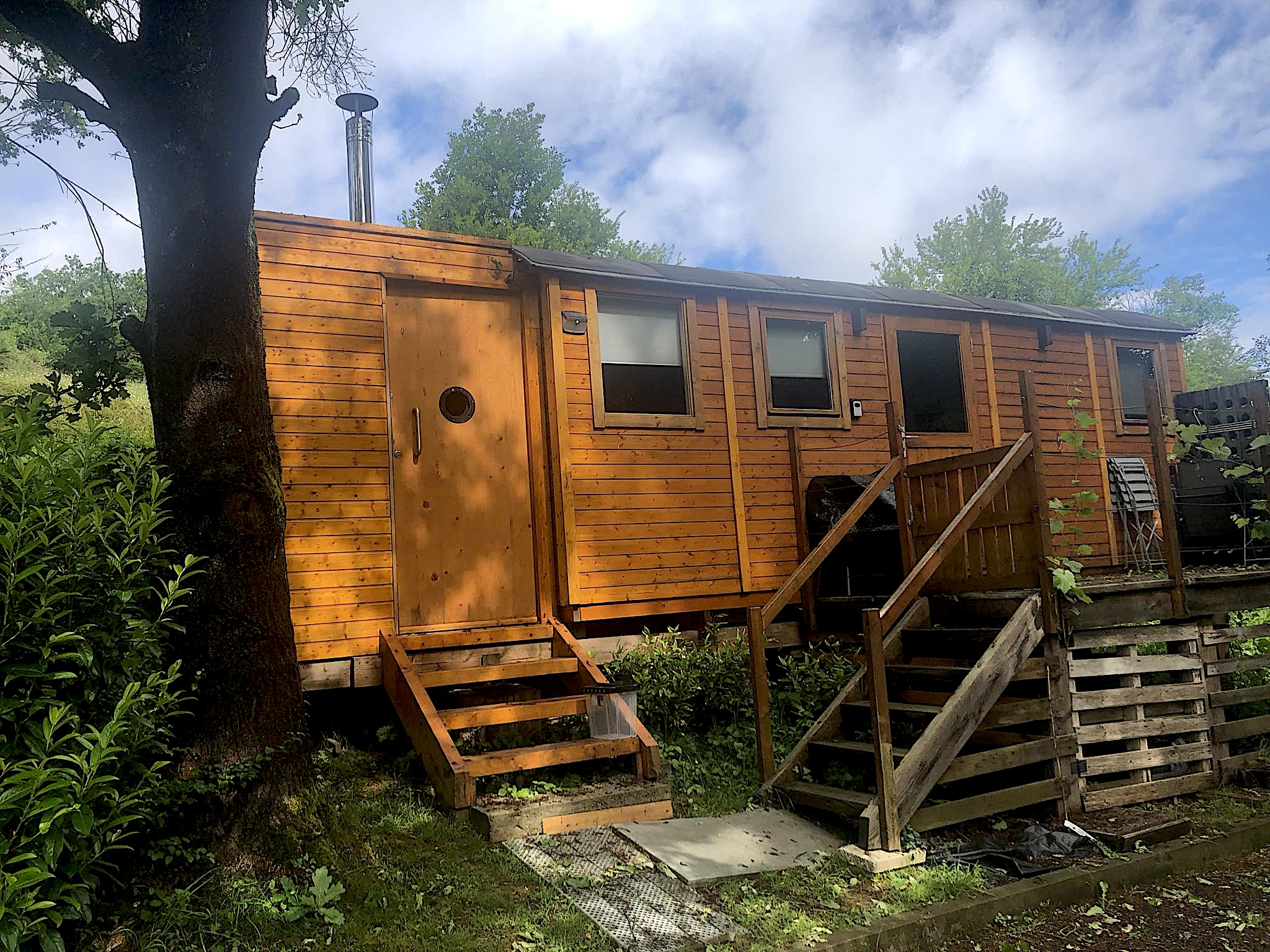 Cd6877f3-389e-4c42-9f6d-88fc73d7a3fa